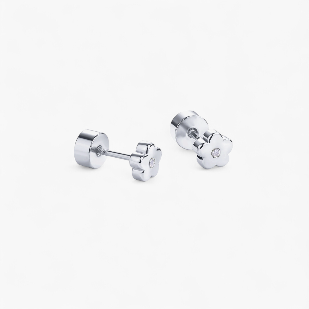 Daisy Flat Back Stud Earrings — Silver