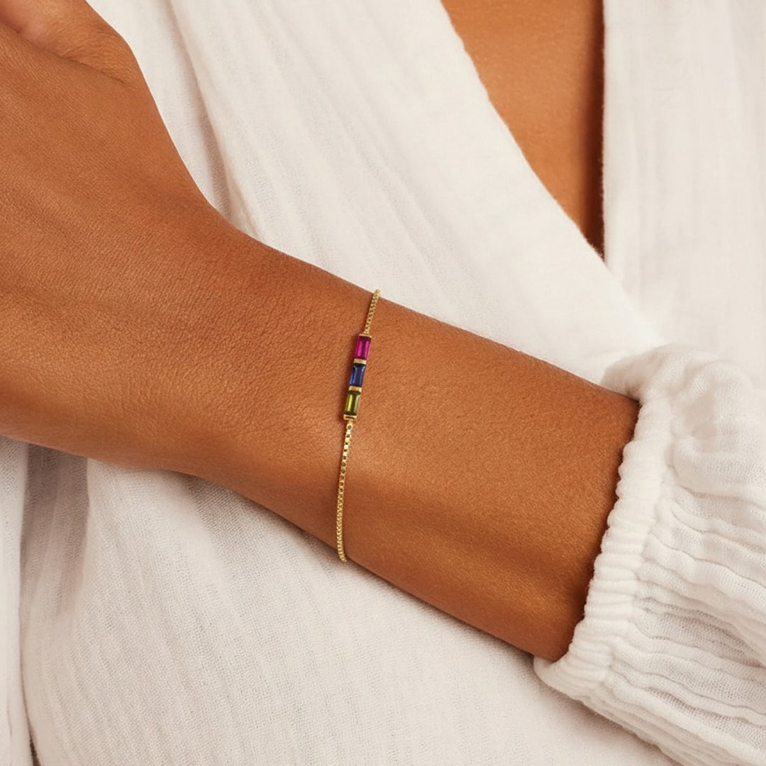 Bracelet chaîne à pierre de naissance taille baguette