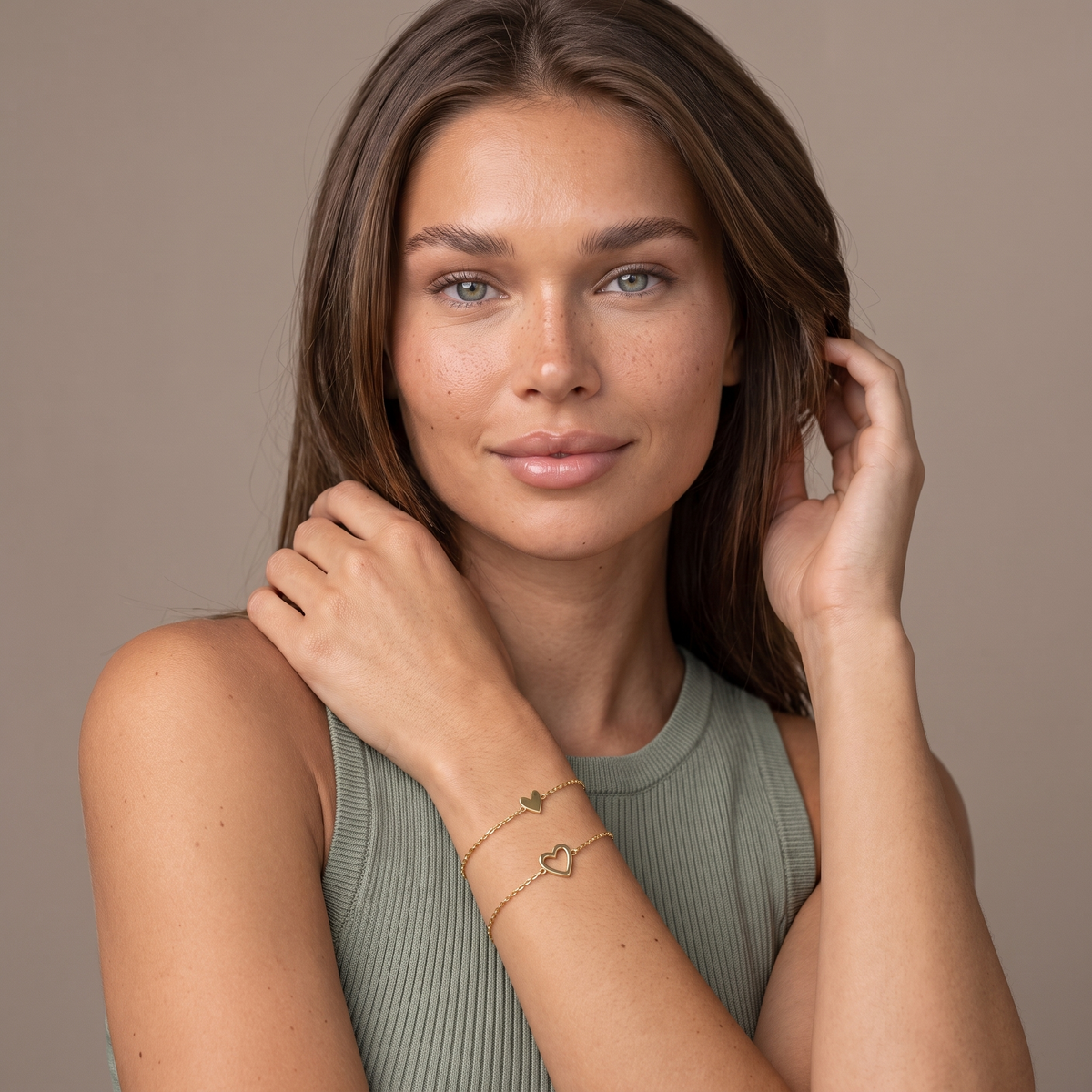 Adjustable Heart Bracelet Set — Gold, worn
