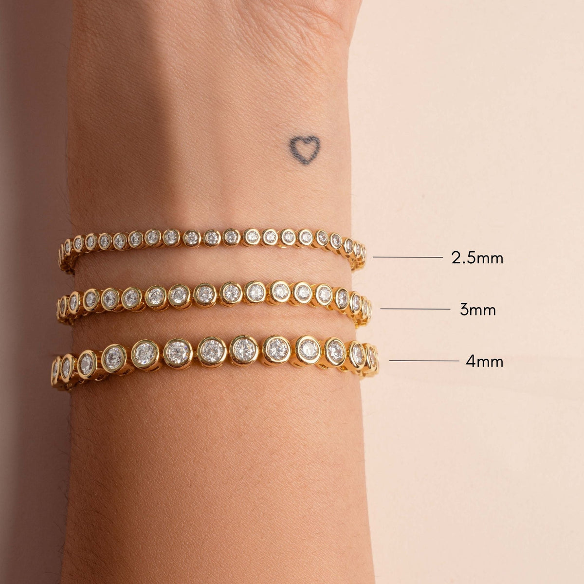 Bracelet tennis rond en zircone cubique sertie clos