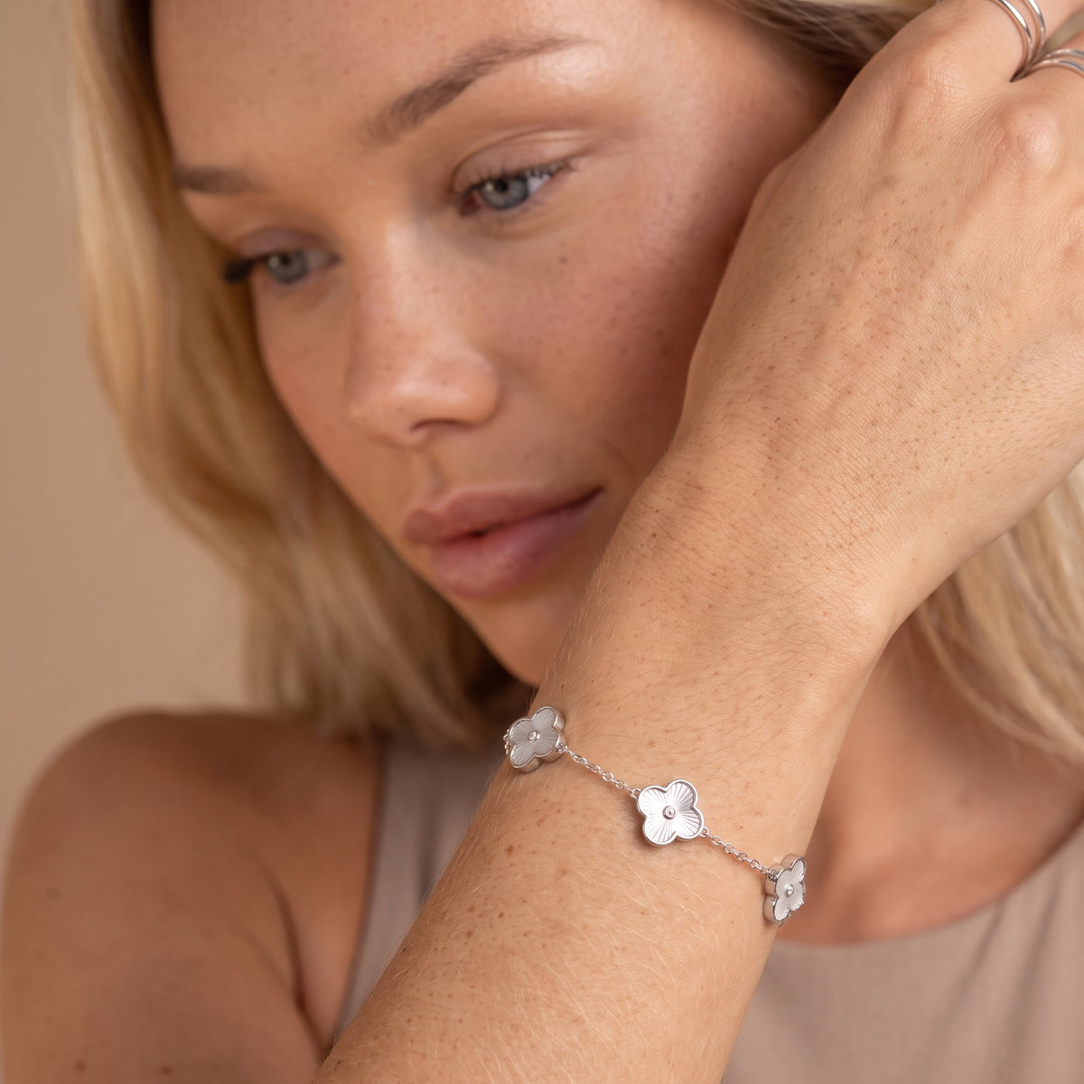 Bracelet trèfle délicat