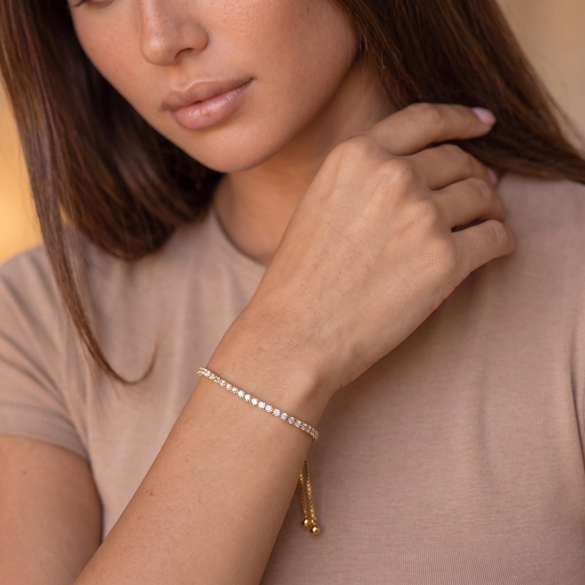 Bracelet tennis ajustable en zircones cubiques