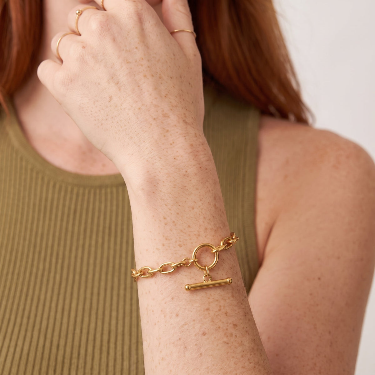 Bracelet chaîne à maillons épais avec fermoir toggle