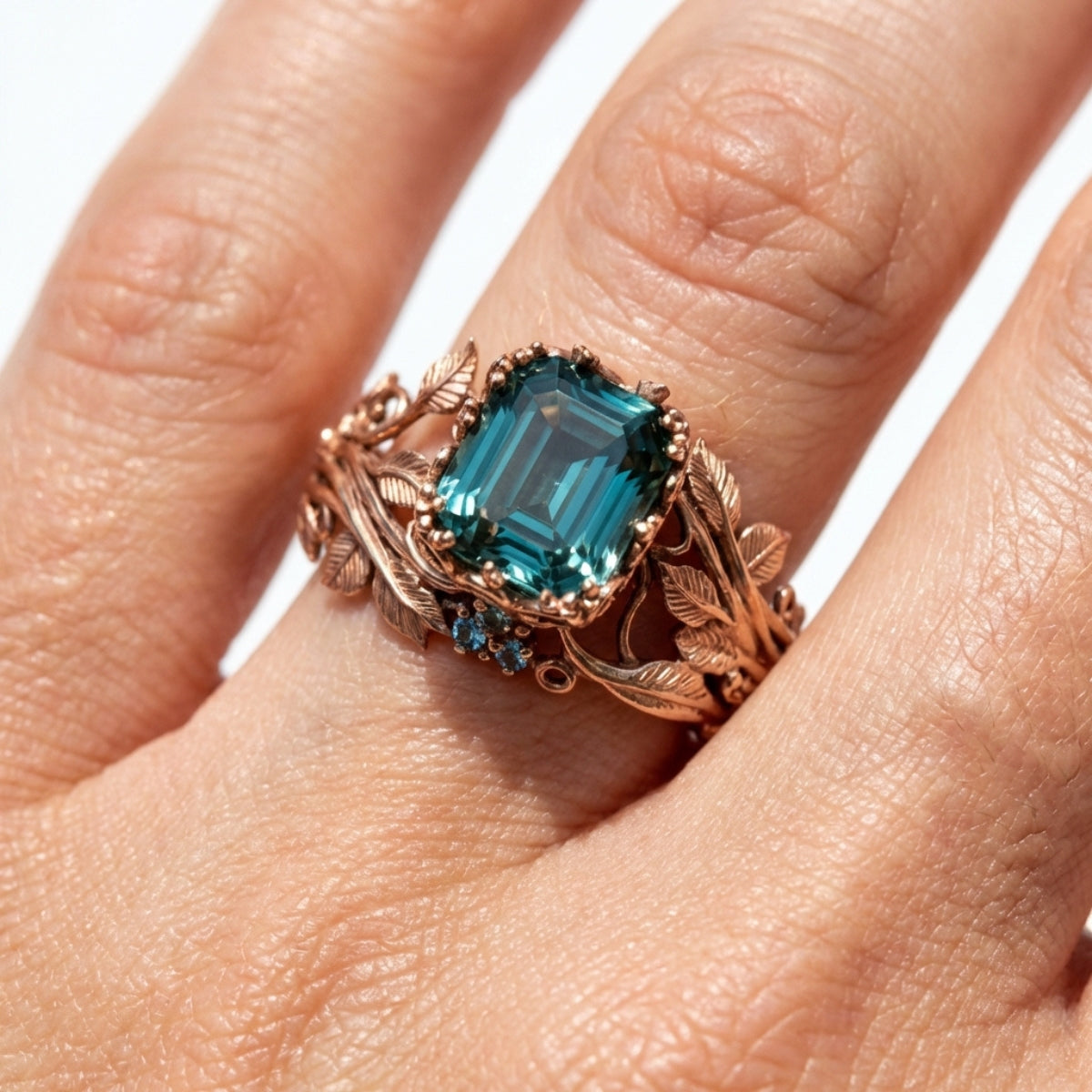 Vintage Nature Green Crystal Ring