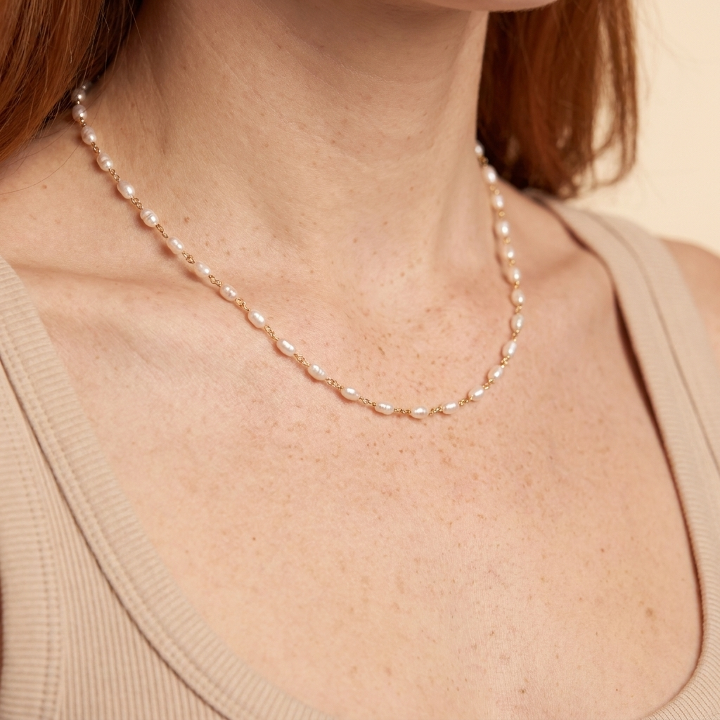 Rice Pearl Necklace - Gold - close-up
