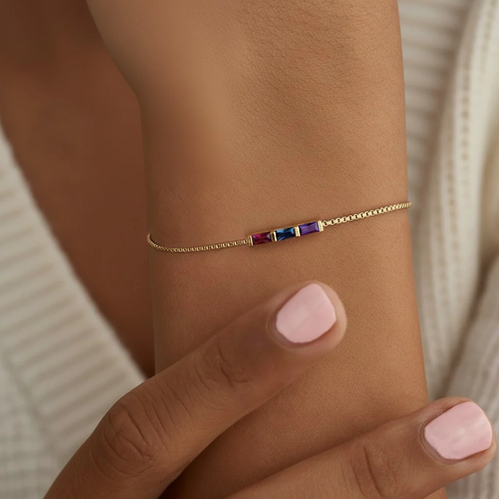 Bracelet chaîne à pierre de naissance taille baguette