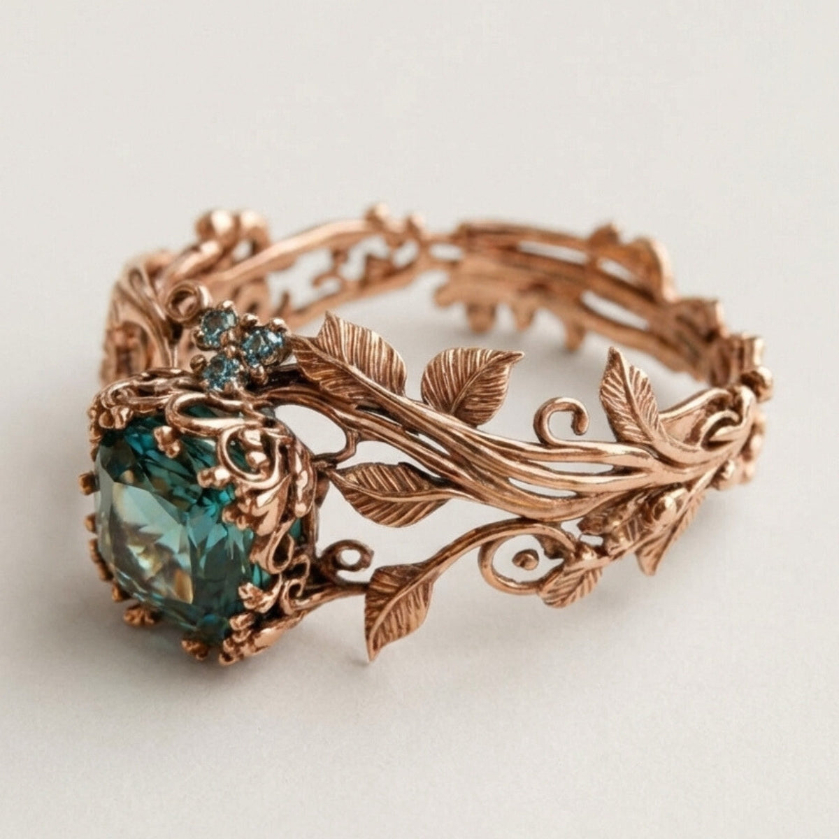Vintage Nature Green Crystal Ring