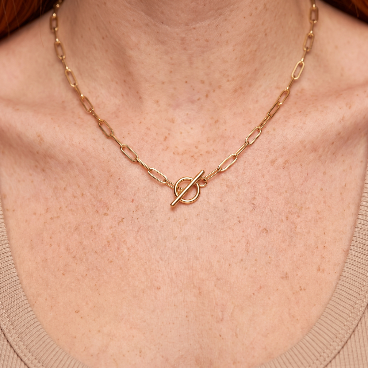 Dainty Gold Paperclip Chain Necklace - close-up